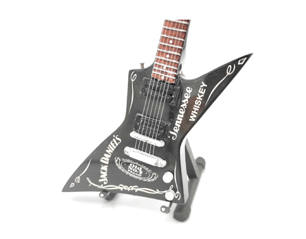 METALLICA james hetfield SPE-057 MINI GUITAR